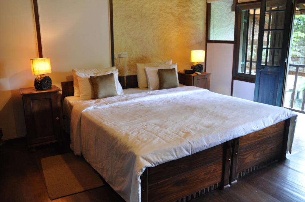 Bed and Breakfast Bangalawa Nawala Екстер'єр фото