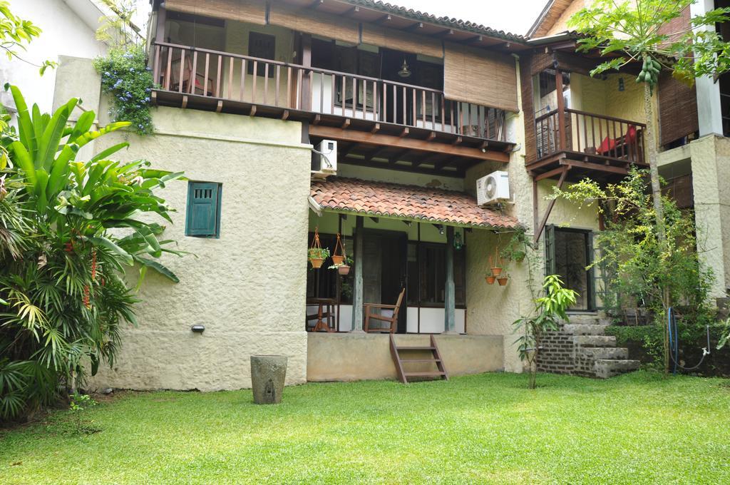 Bed and Breakfast Bangalawa Nawala Екстер'єр фото